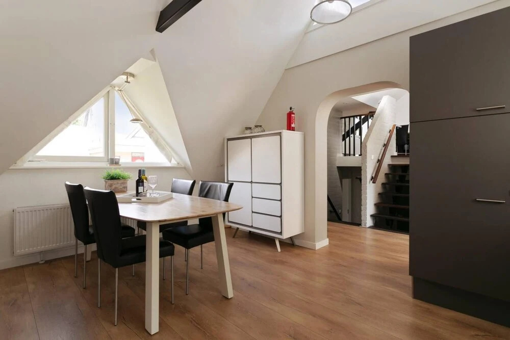 Luxorious Villa s for 22 Persons