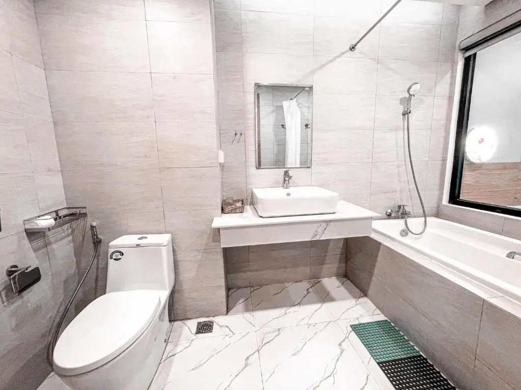 Flc Sea Tower - St Apartment
