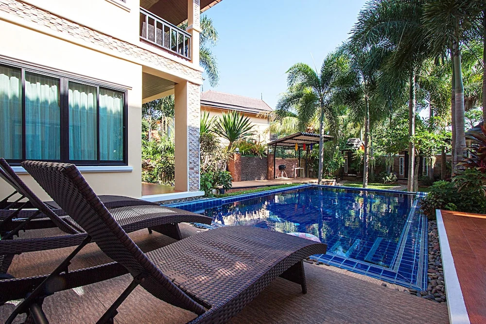 BangTao Tara Villa One