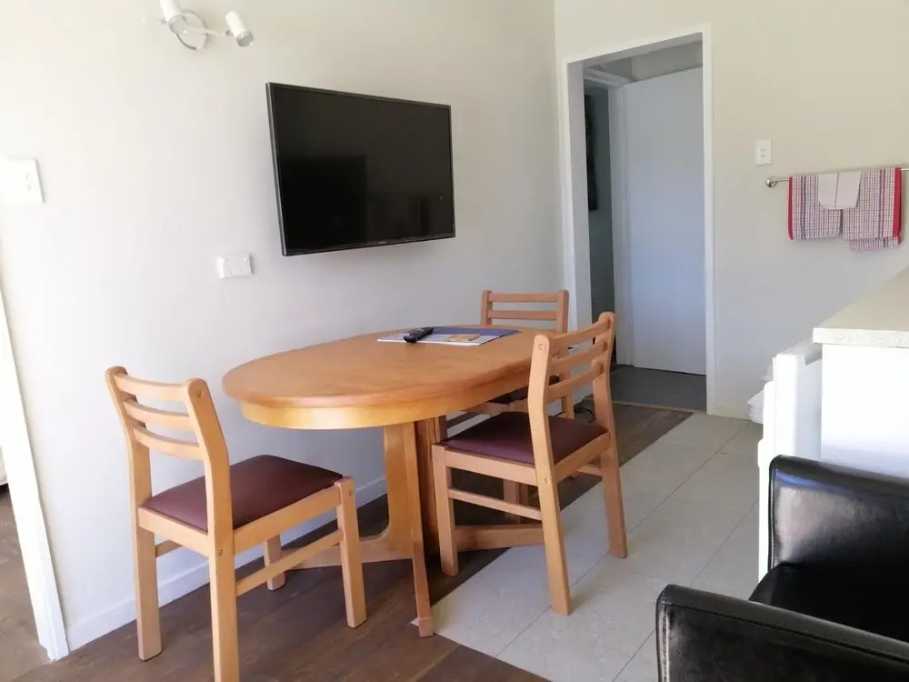 Bayfield Motel and Apartment