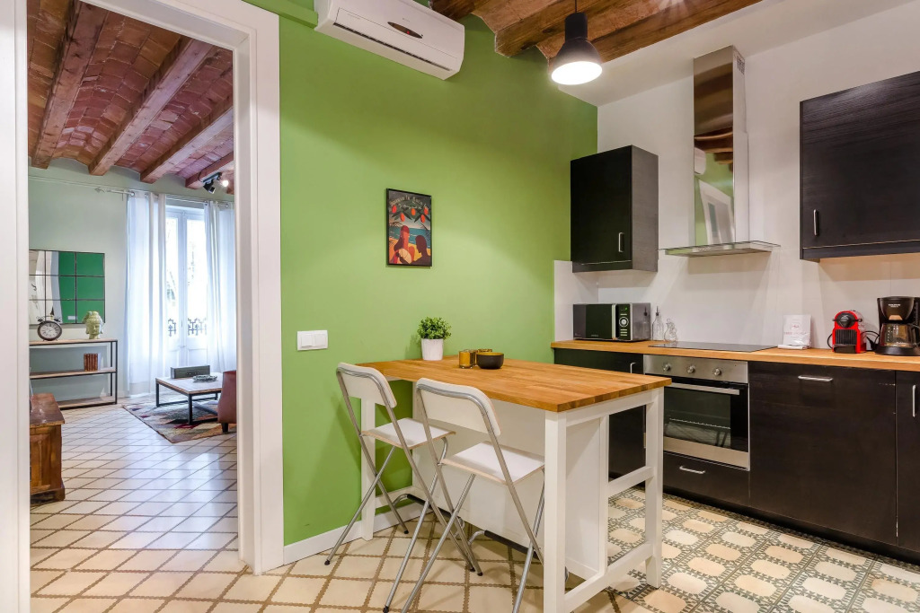 3 Bedroom Green Market Apartment - HOA 48478