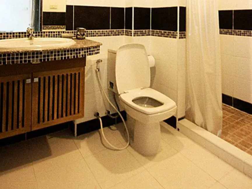 The Chateau Luxury Serviced Apartment