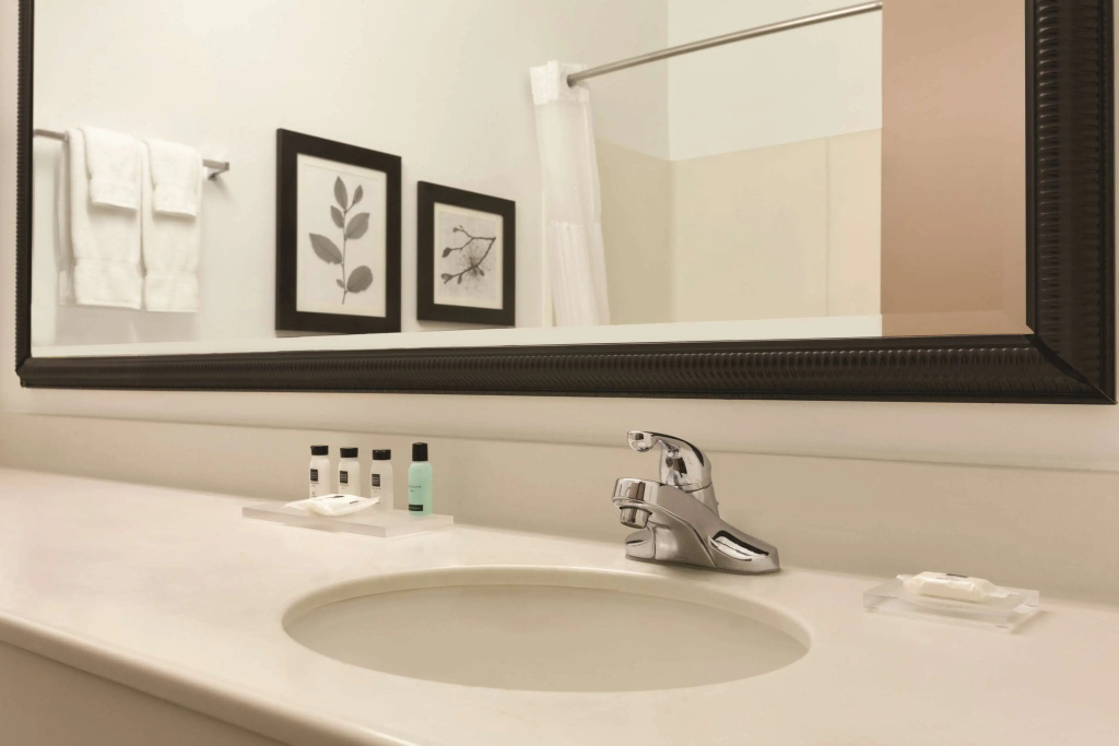 Country Inn & Suites by Radisson, Indianapolis Airport South, IN