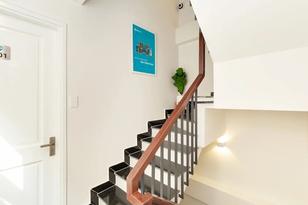 Cozrum Homes - Charming Corner