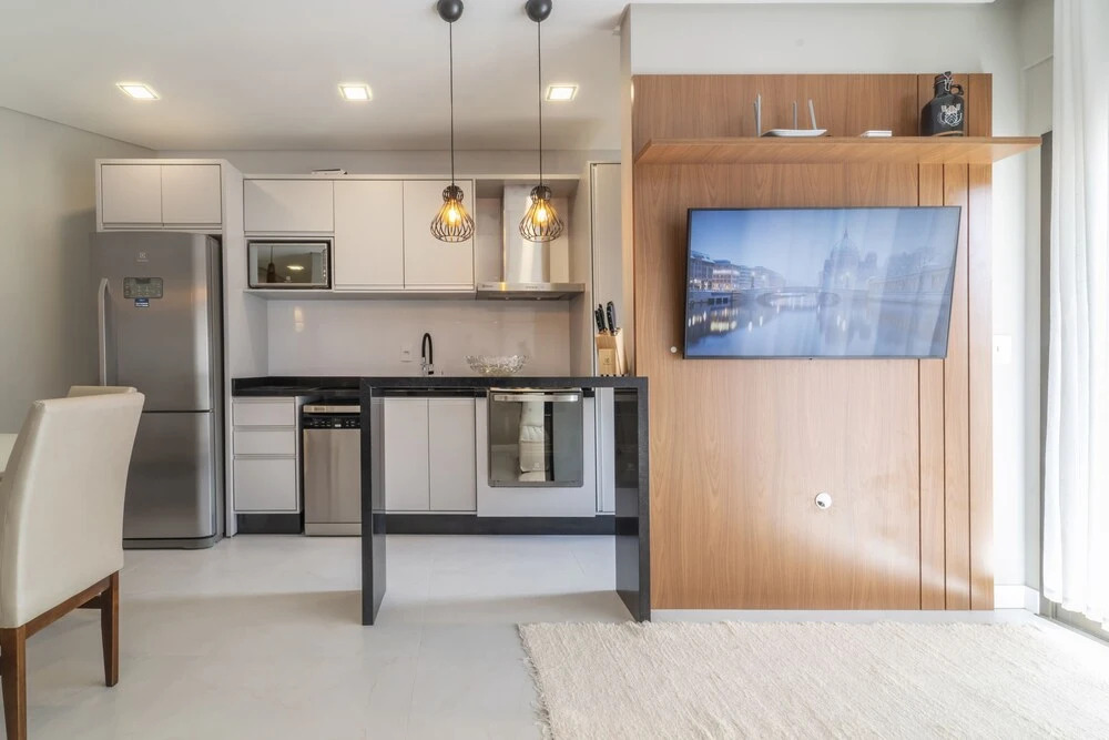 833-Apartamento 2 suítes em Bombinhas
