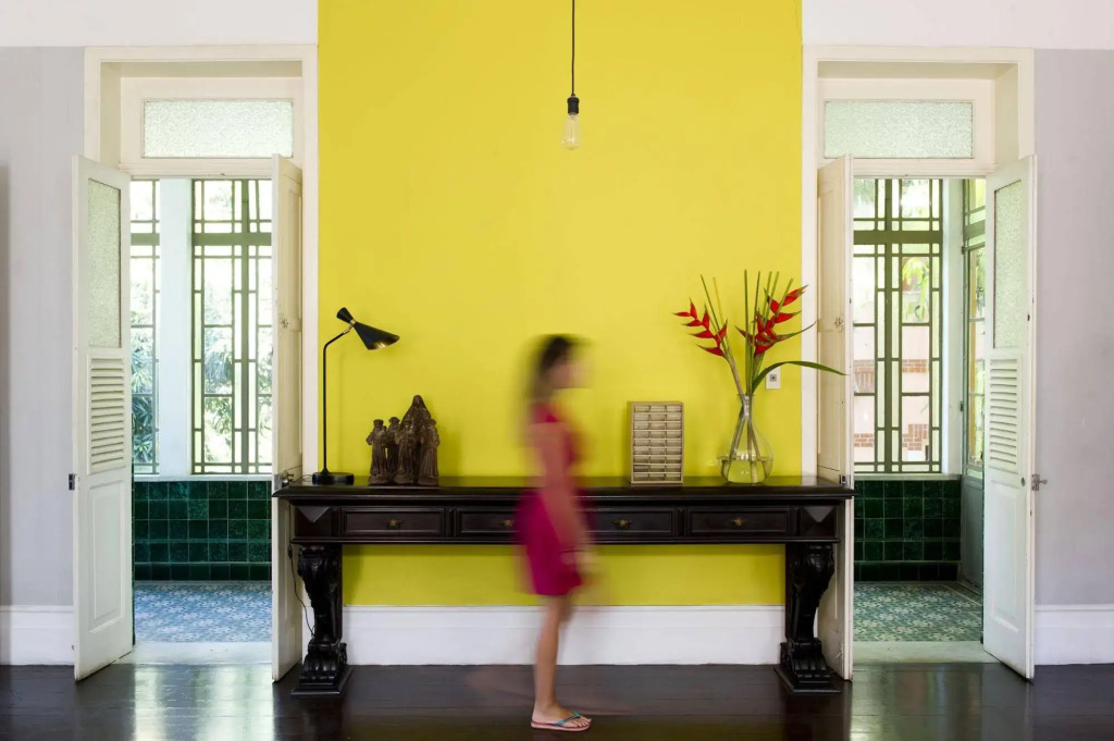 Casa Amarelo par Robert le Héros