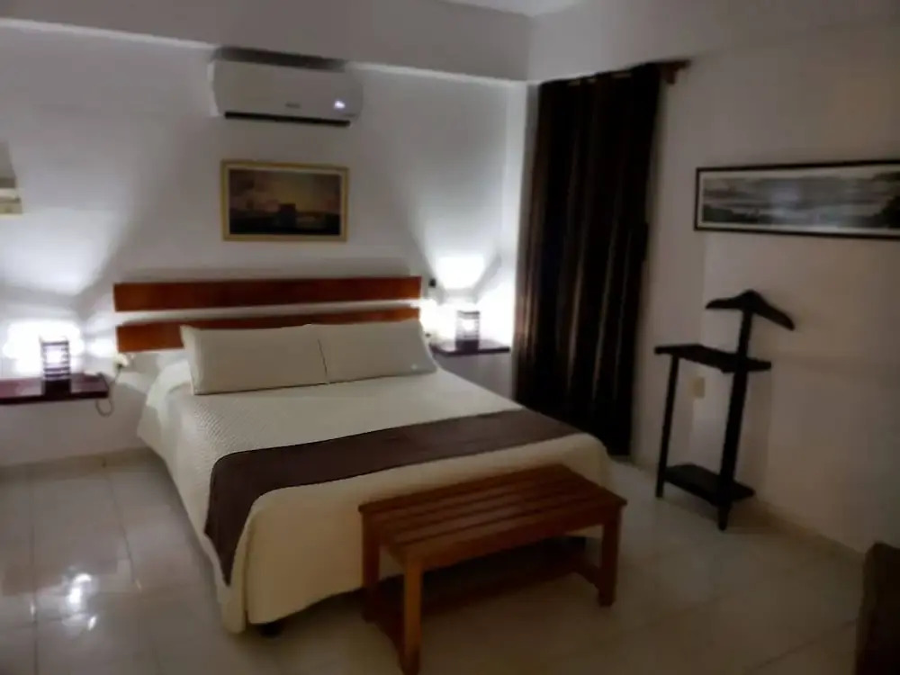 Paradise's House VEDADO