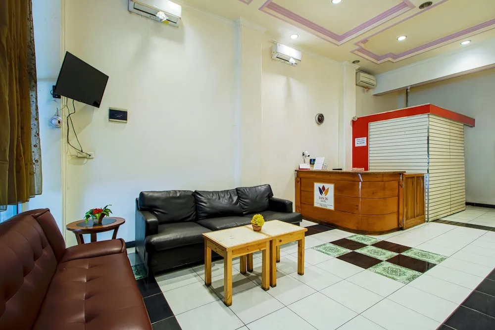Ian JK Hotel Benda Tangerang