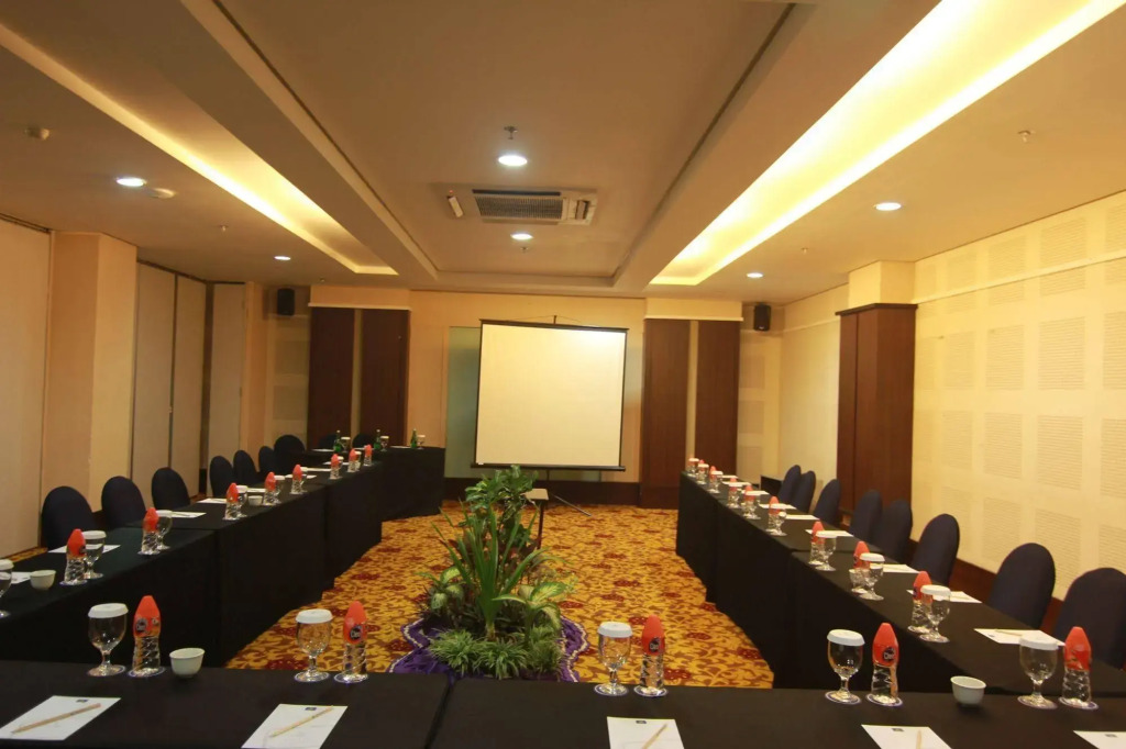 Hotel Horison Grand Serpong
