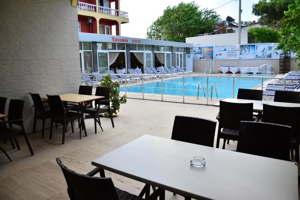Yasemin Hotel