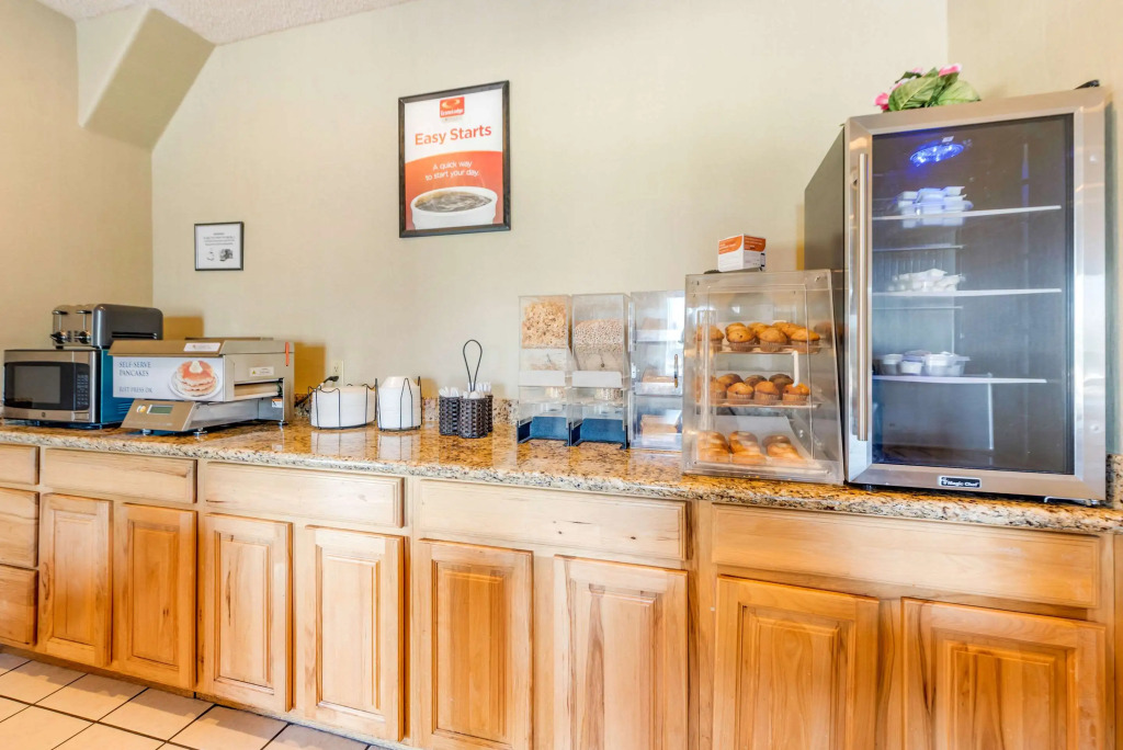 Econo Lodge Colorado Springs near Airport