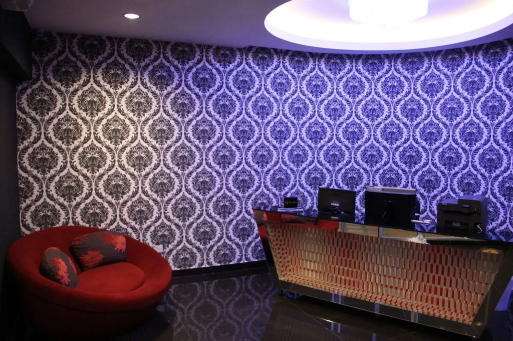 Love Inn Hotel Kuchai Lama