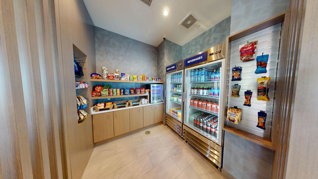 Holiday Inn Express & Suites Chicago Schaumburg by IHG