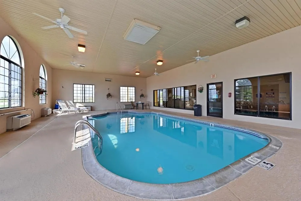 Americas Best Value Inn & Suites