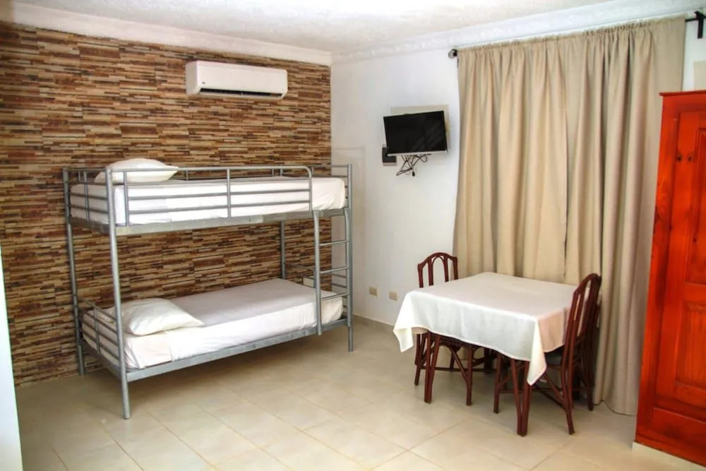 Hotel Colinas Del Rey
