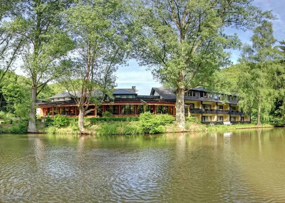 Land-gut-Hotel Forellenhof
