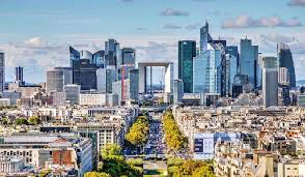 Apartment With 2 Bedrooms in Courbevoie, With Furnished Balcony and Wifi