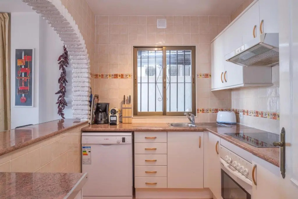 Beautiful Flat sea view 4person