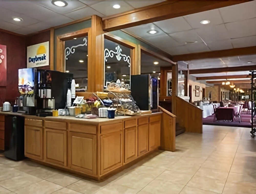 Days Inn by Wyndham Oil City Conference Center