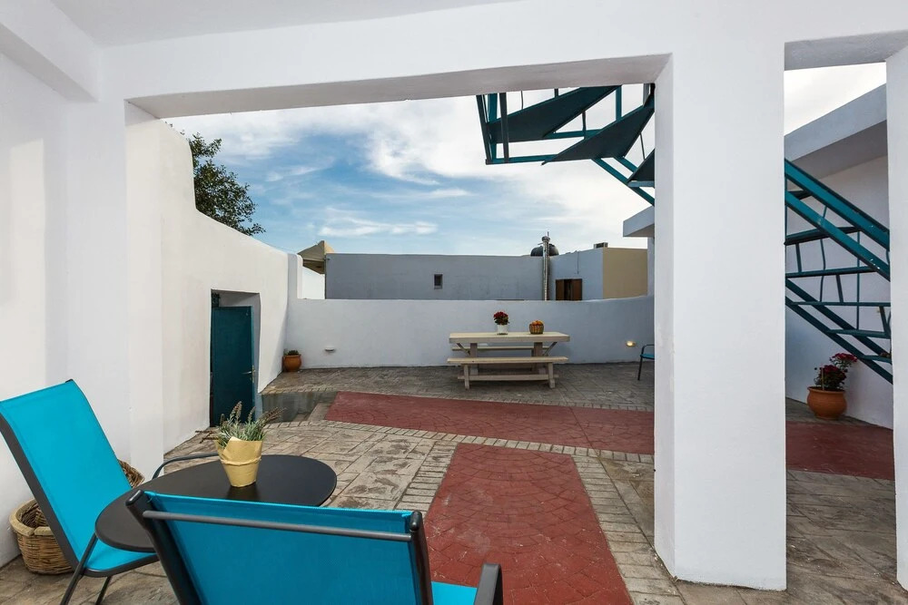 Mariou Apartments