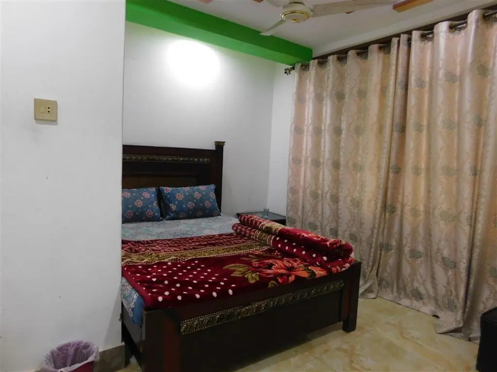 Nawabs hotel balakot