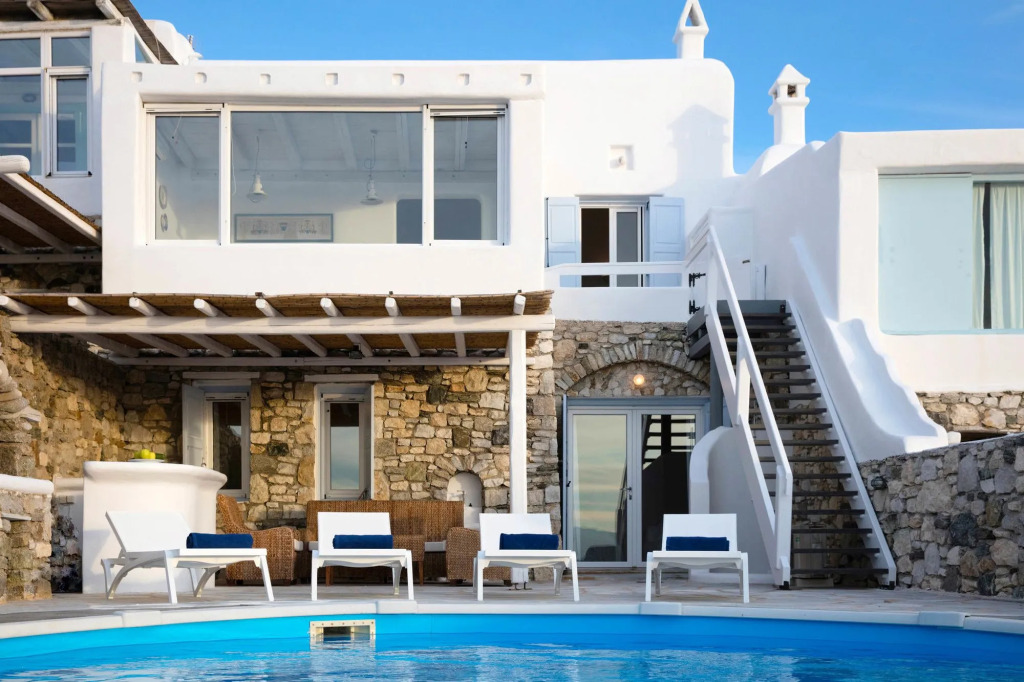 Denia Seaside Villas Mykonos, Private heated pool