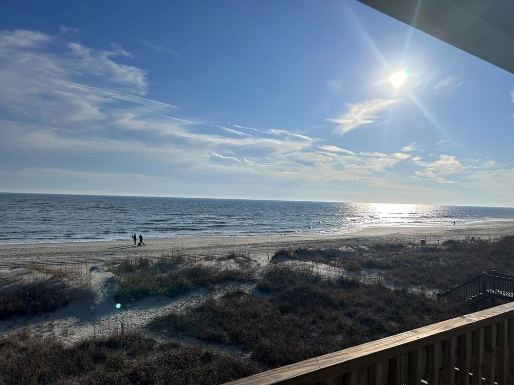 Sea It All 2 Bedroom Home by RedAwning