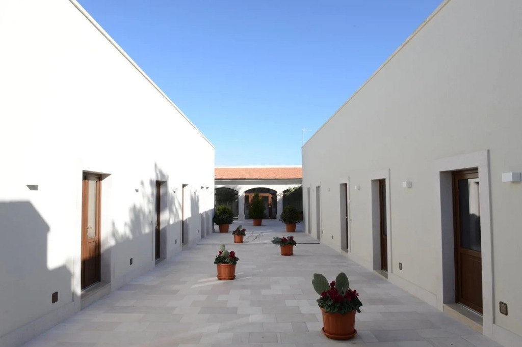 Domus Antiqua Residence