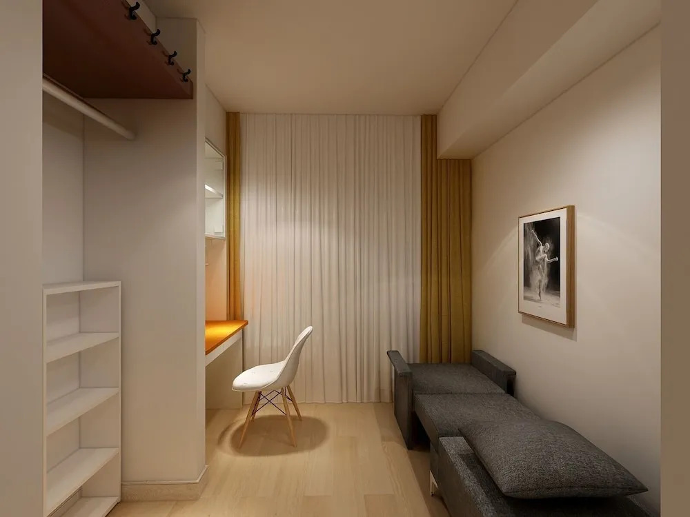 Matsuyamachi House