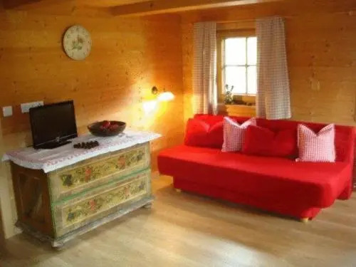 Wörglerhofs Hüttenapartments mit Kachelofen Farm Stay