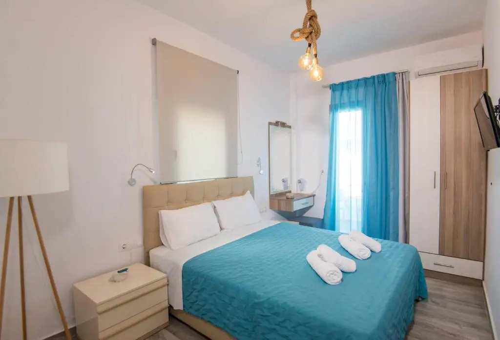 Breeze Vacation Apartments