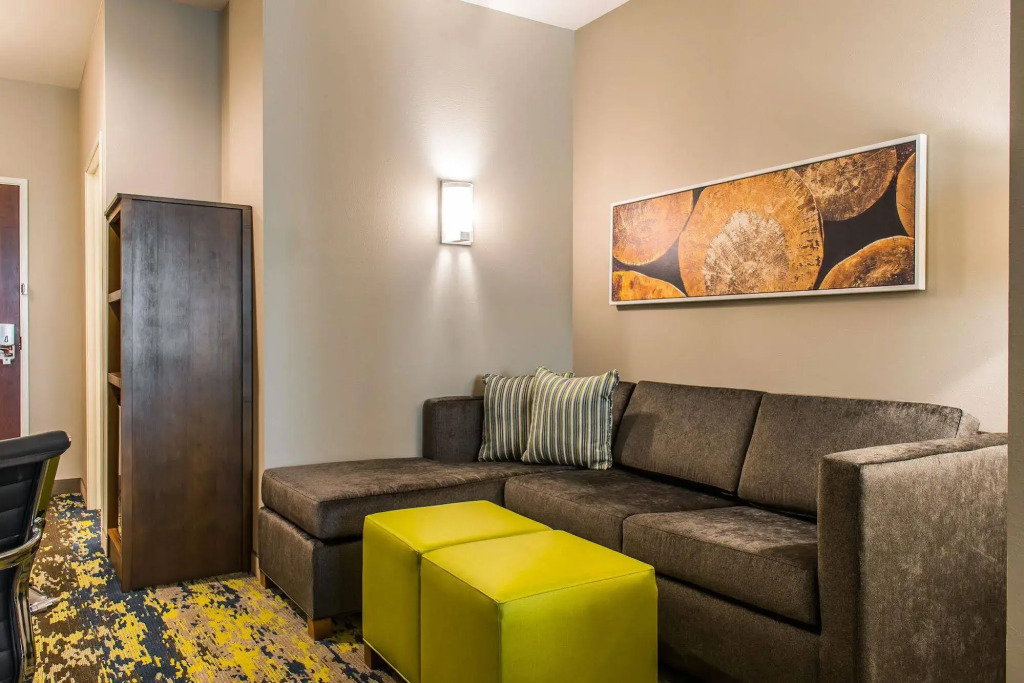 Comfort Inn & Suites Valdosta I-75