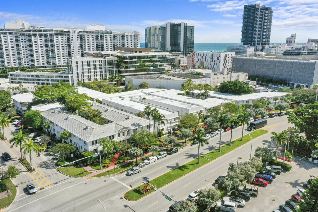 Tradewinds Apartment Hotel Miami Beach