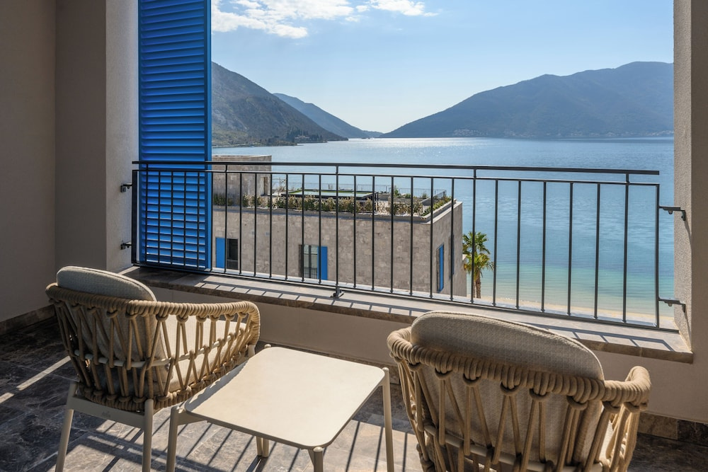 Mövenpick Hotel & Residences Teuta Kotor Bay