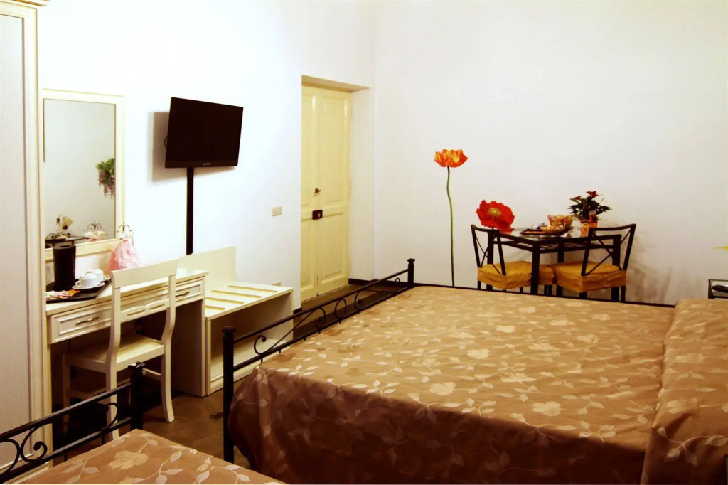 Al 138 Town House