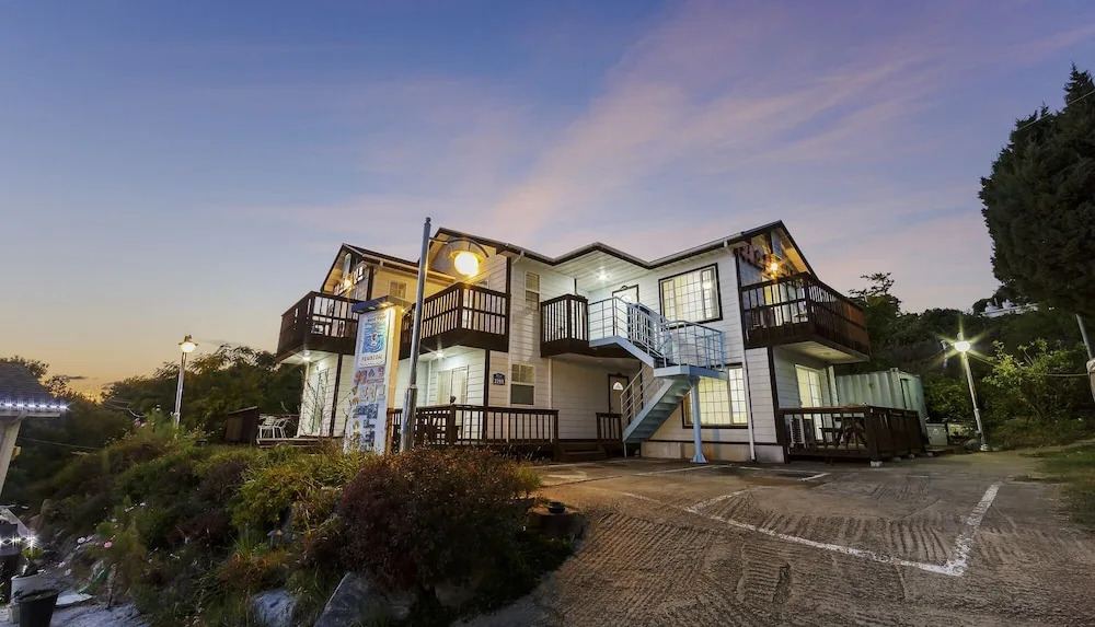 Ganghwado West Point Pension
