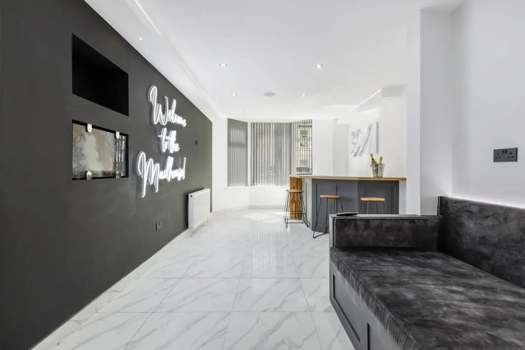 Crystal Towers Sasco Apartments