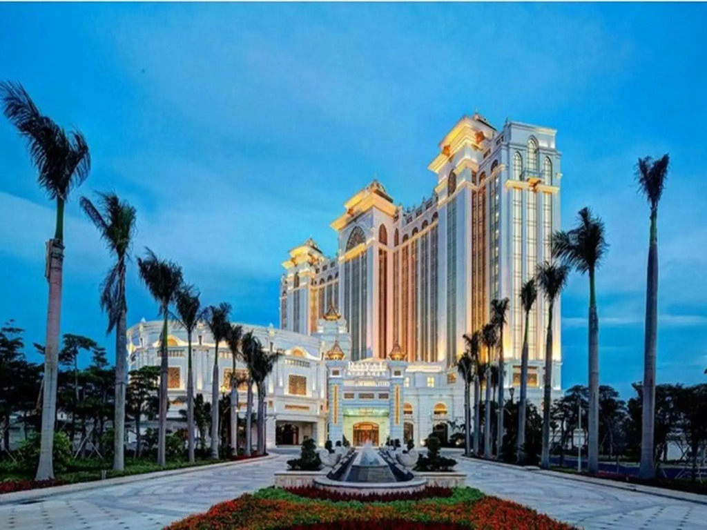 Xiamen Goldcommon Royal Seaside Hotel and Hot Spring
