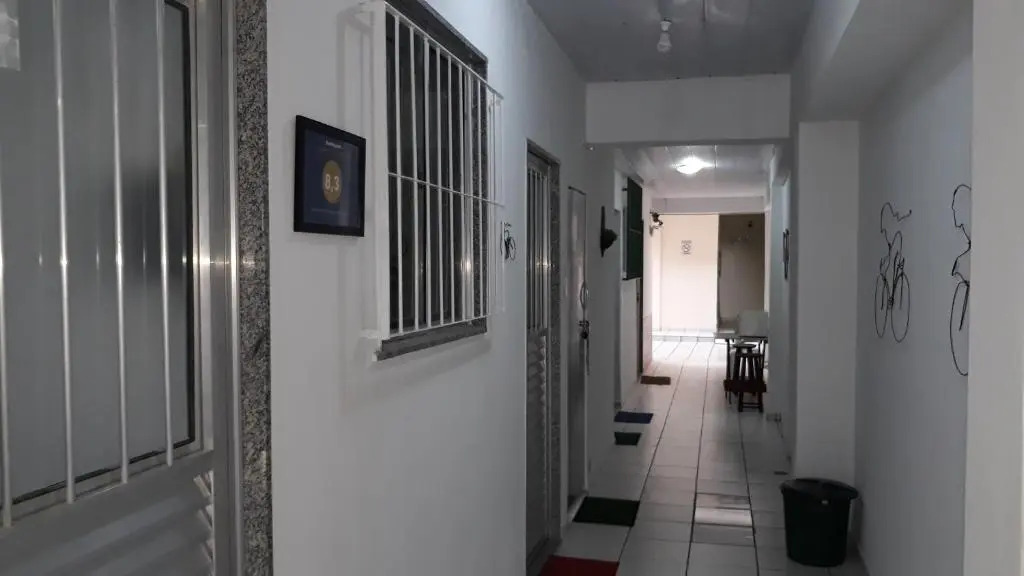 Apto 4 Completo 2 Quartos Ar Cond Fogão Geladeira etc Todo Seu Não divide com ninguém Centro Praia da Costa