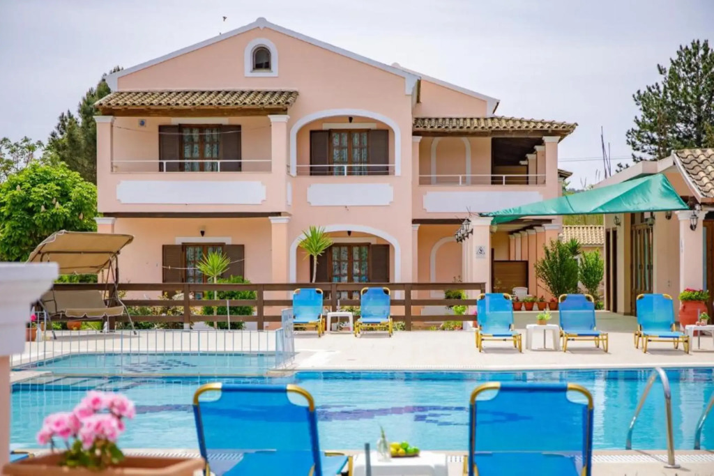 Nikos - Dimitris Pool Apartments