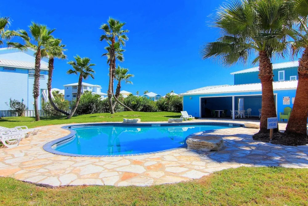 Sea Star Mr277 6 Bedrooms 3.5 Bathrooms Home