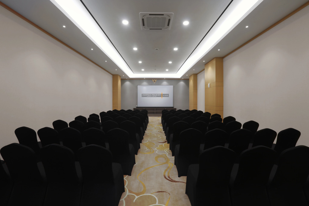 Harper Premier Nagoya Batam