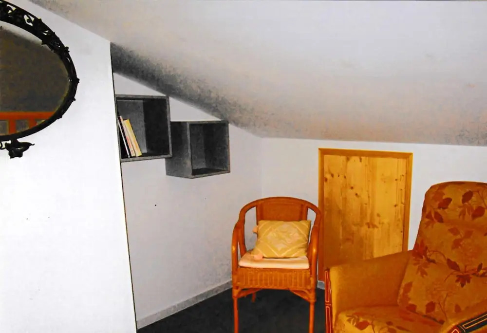 Apartment With 2 Bedrooms in Lançon-provence, With Shared Pool, Enclosed Garden and Wifi - 20 km From the Beach