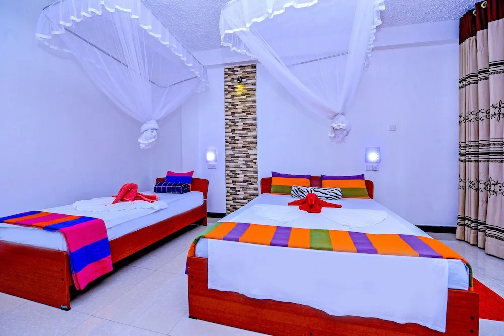 Dimuthu Home Stay
