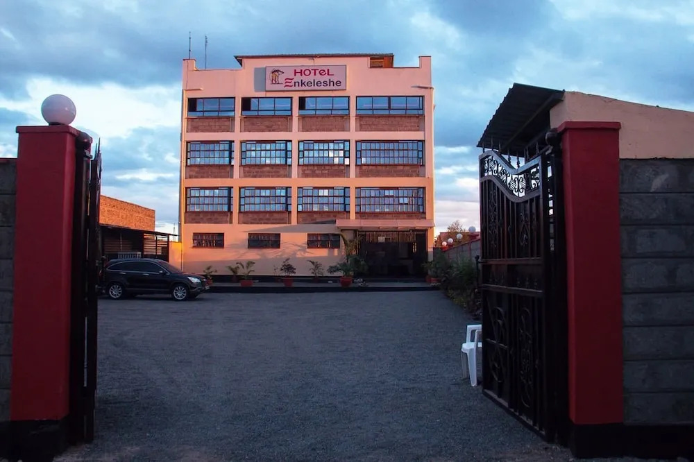 Hotel Enkeleshe