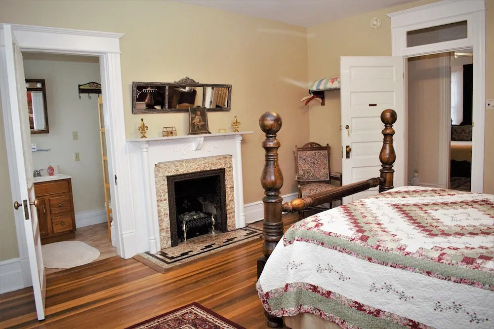 The Historic Morris Harvey House