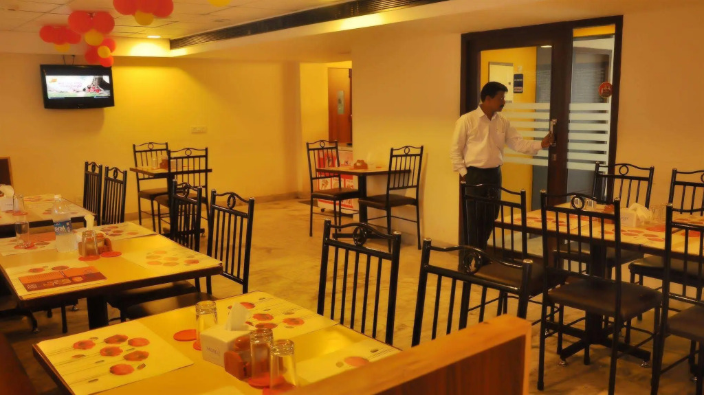 Nayagara Hotel