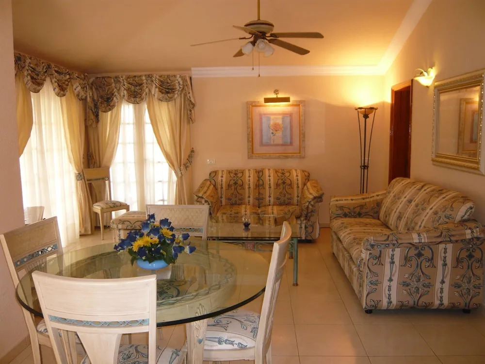 La Quinta Villas