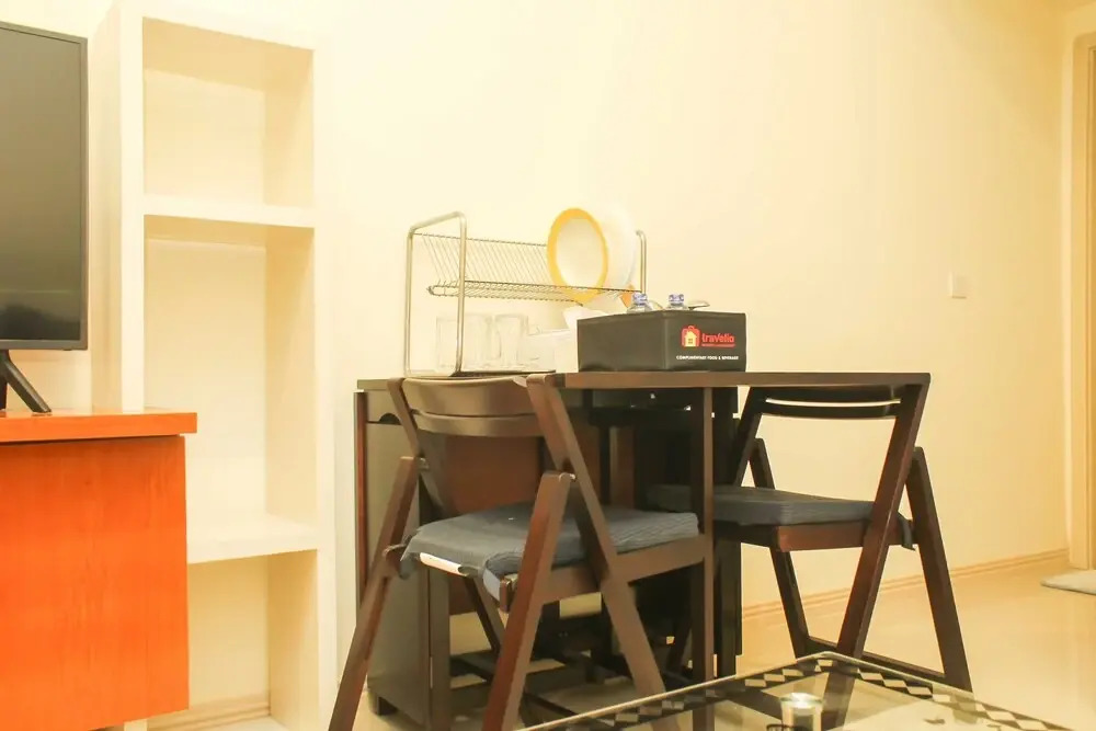 Minimalist and Homey 2BR ar Meikarta Apartment