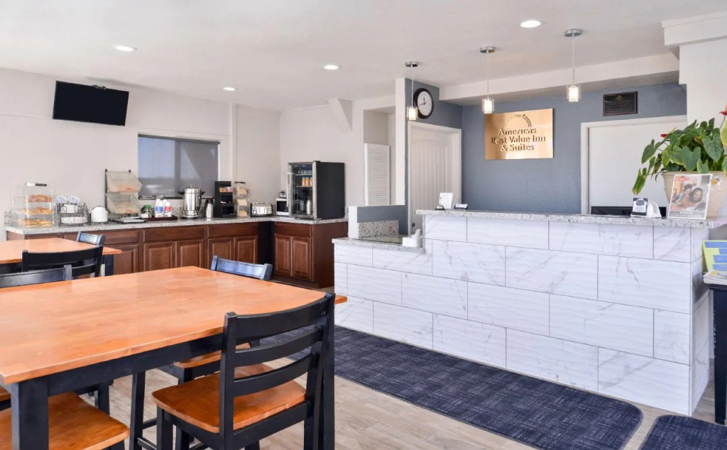 Americas Best Value Inn and Suites Flagstaff